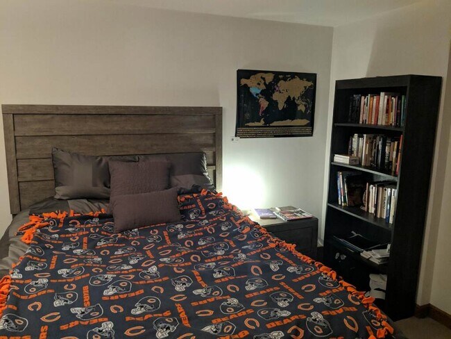 Dormitorio principal - 2333 N Janssen Ave