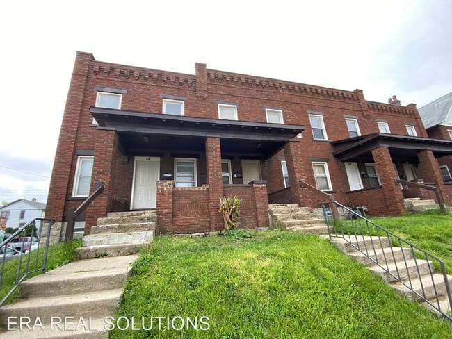 Building Photo - 798-804 E Whittier St