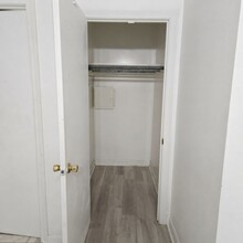 Building Photo - 225 Langdon St