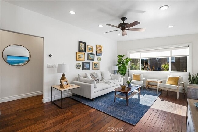 Foto del edificio - 737 Griffith Way