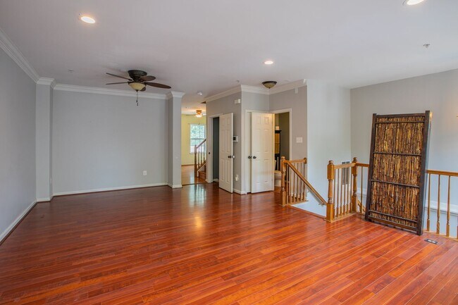 Foto del edificio - Gorgeous 3 BR/2.5 BA Townhome in Elkridge!