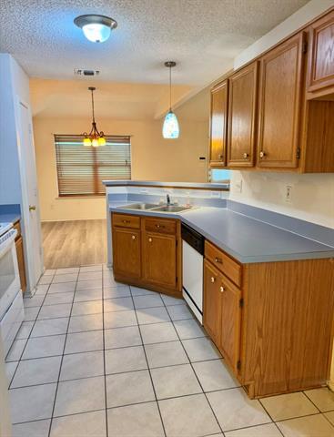 Foto del edificio - 1424 Spicewood Dr