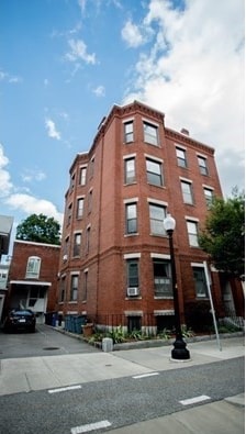 Building Photo - 165 Western Ave