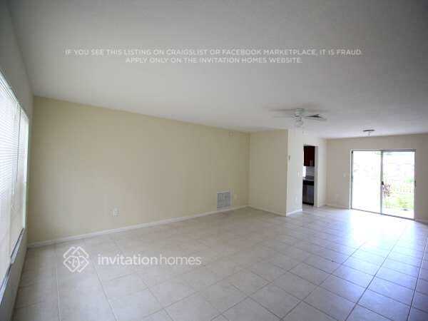 Foto del edificio - 22556 SW 66th Ave