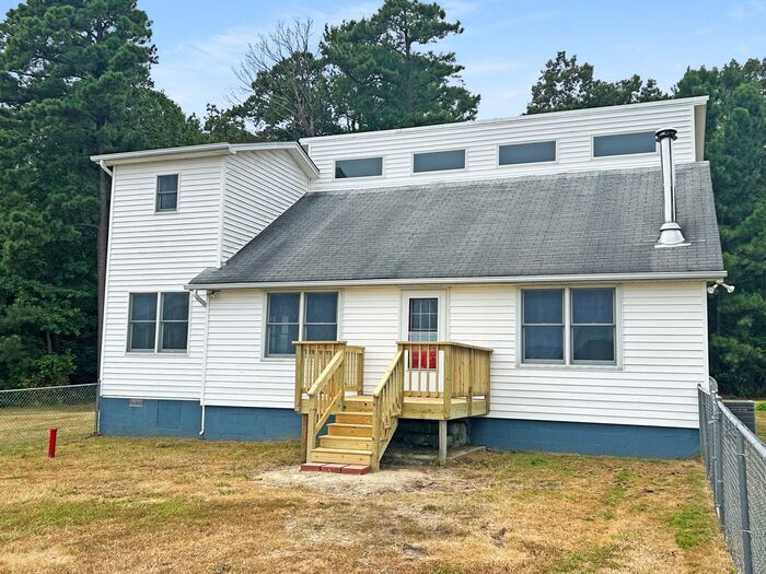 Primary Photo - waterfront on 22 private acres