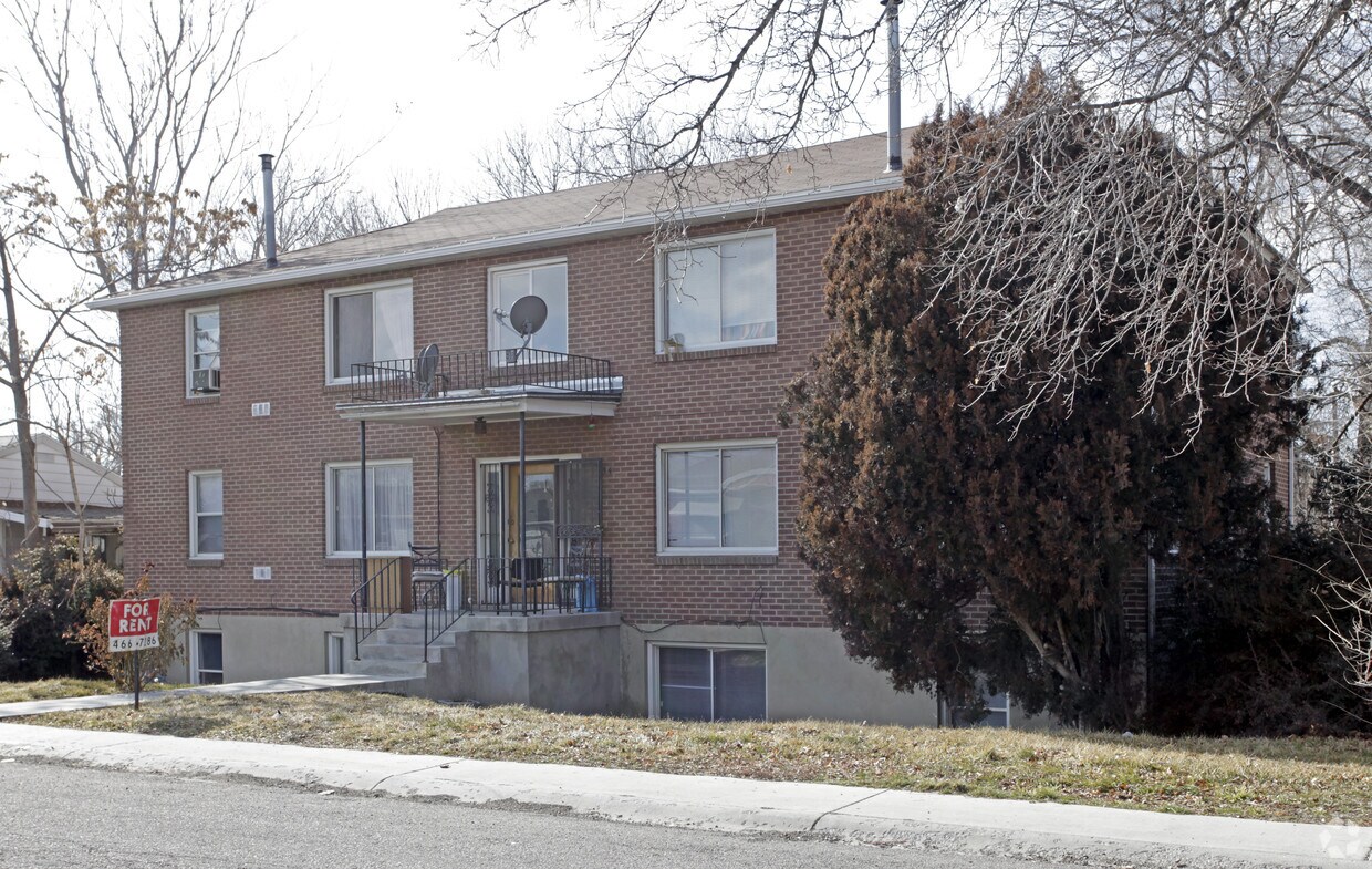 Building Photo - 3334 S 825 E
