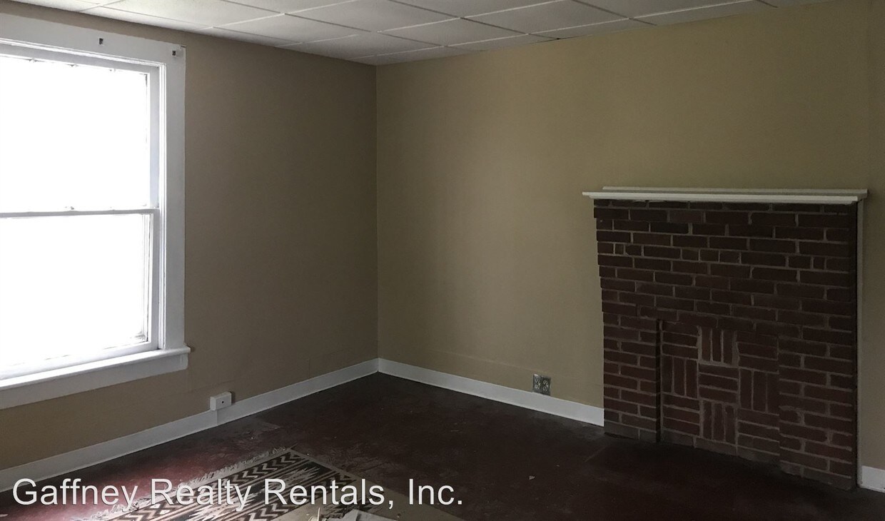 1017 N Limestone St, Gaffney, SC 29340 House Rental in Gaffney, SC