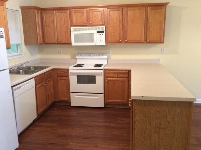 Foto del edificio - Jackson Townhome  Coming Soon