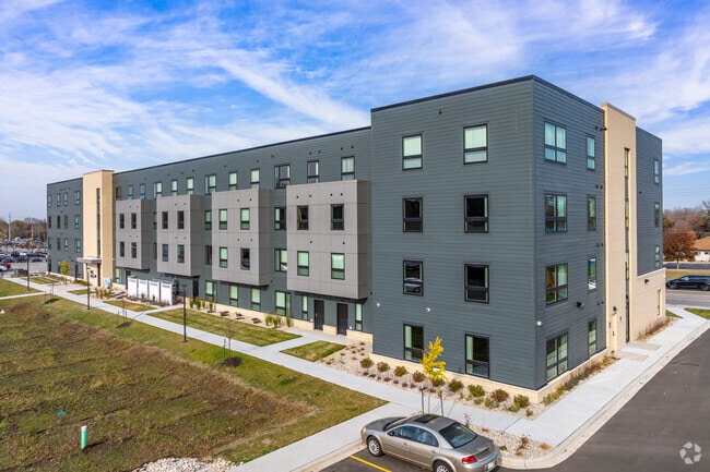 Building Photo - Bay City Lofts