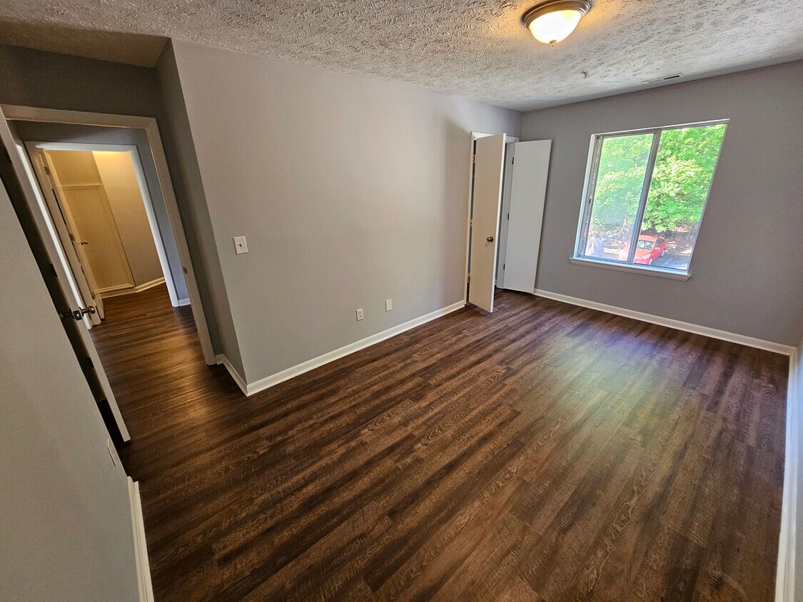 3374 Galleria Dr Unit 8, Fayetteville, NC 28303 Condo for Rent in