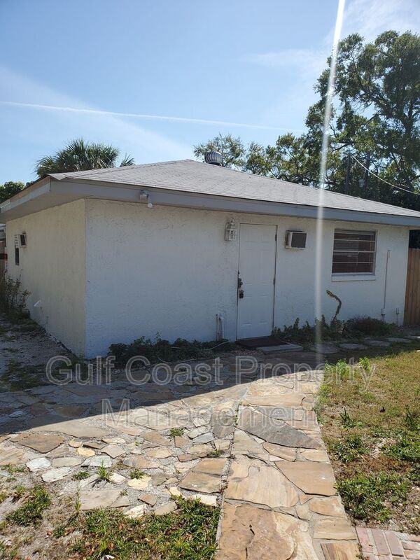 Building Photo - 6520 Clemson St