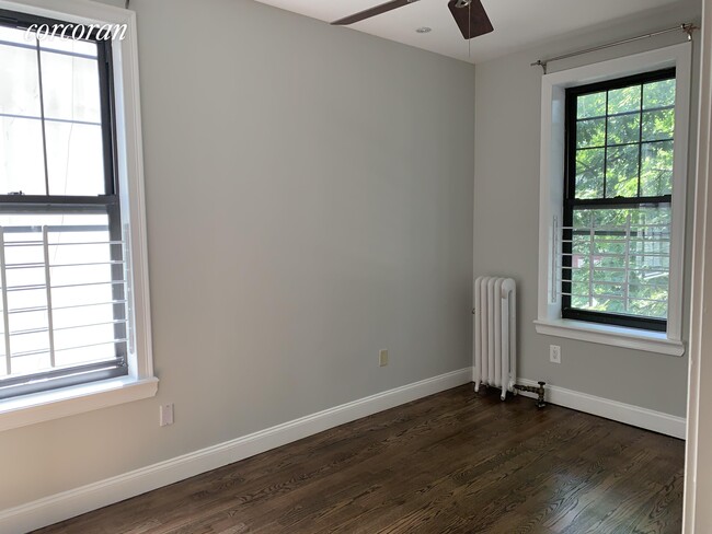 Building Photo - 2914 Fort Hamilton Pkwy