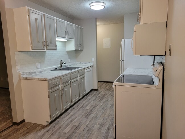 Foto del edificio - 3917 Heritage Hills Dr