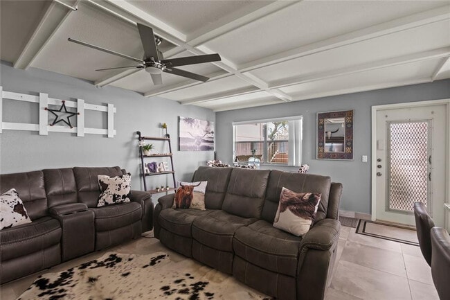 Foto del edificio - 352 Saxony Trail