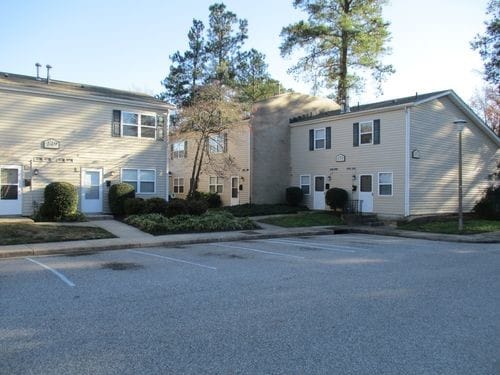 Primary Photo - 149 Louise Dr