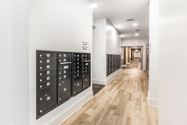 Centros de bloqueo de Amazon - Meeder Flats Apartment Homes