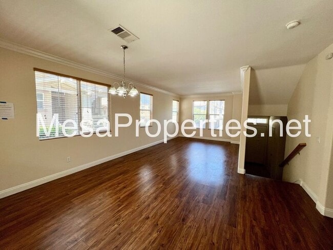 Foto del edificio - 1449 Cobblestone Ln