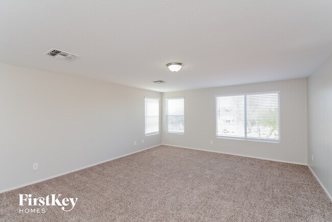 Foto del edificio - 11706 N Olive St