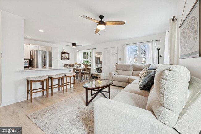 Foto del edificio - 422 Wendover Dr