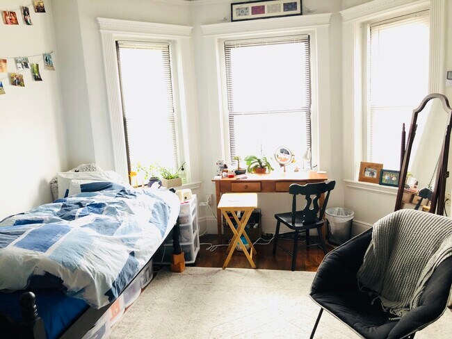 Foto del edificio - 238 Hemenway St