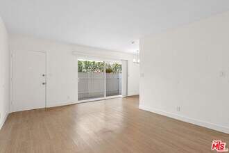 Building Photo - 1433 Brockton Ave