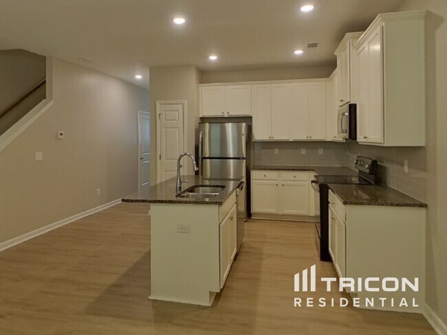 Foto del edificio - 4954 Lower Elm St