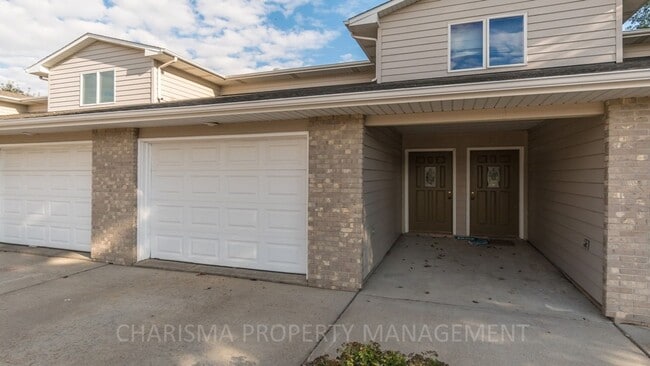 Interior Photo - Hoppe Properties