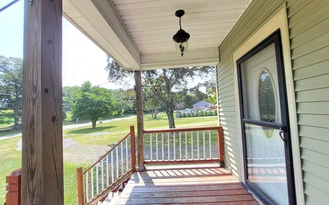 Foto del edificio - 351 Harriman Heights Rd