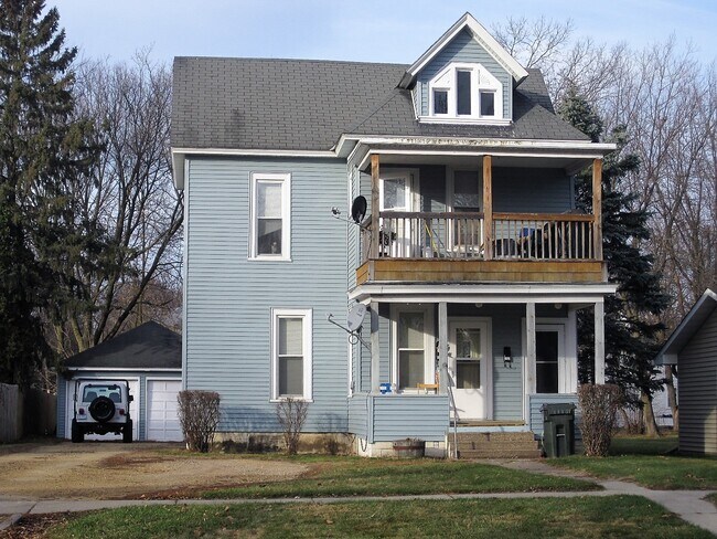 Building Photo - 155 N Starr Ave