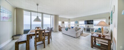 Building Photo - 3230 S Ocean Blvd