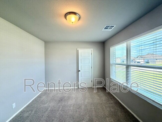 Building Photo - 14215 N 74th E Ave