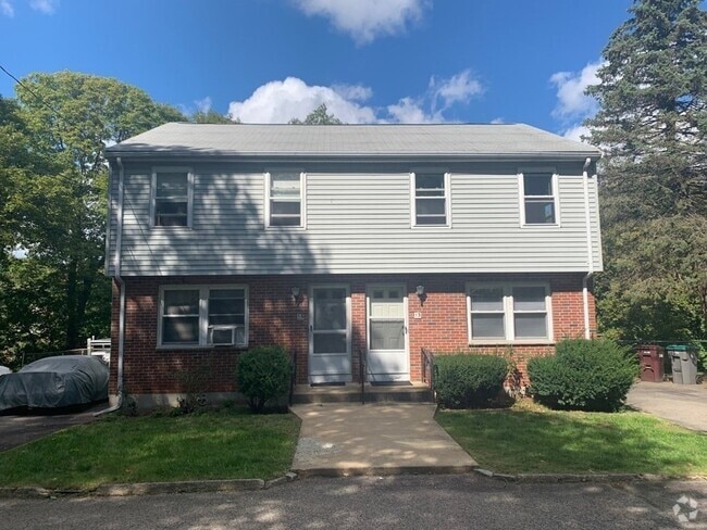 Building Photo - 13 Aiello Dr