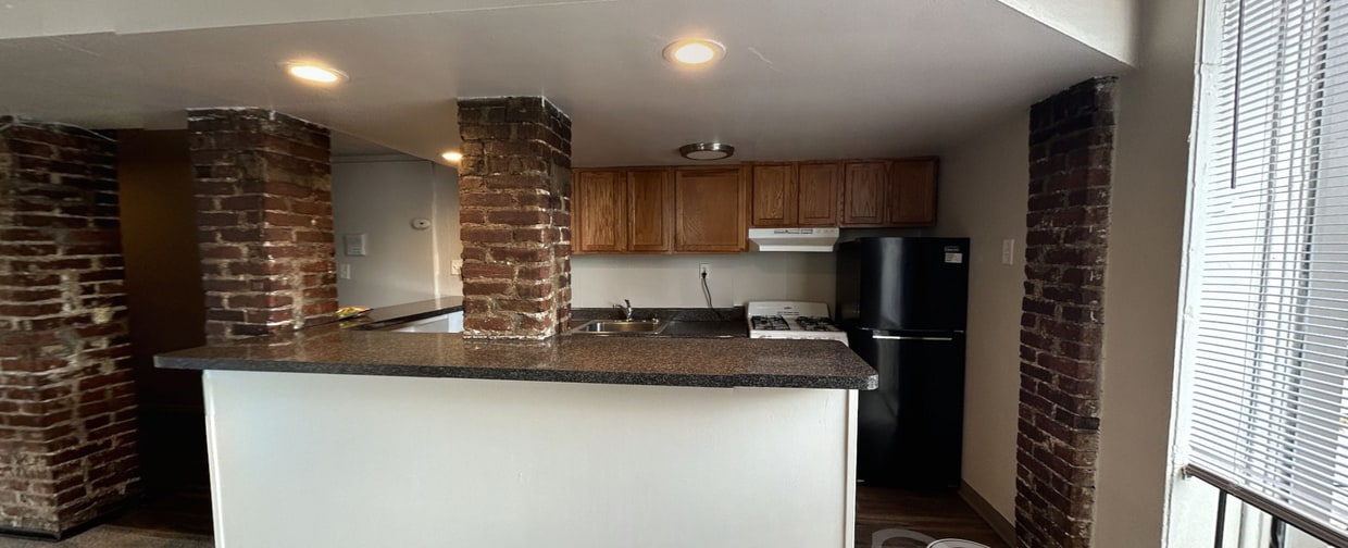 Photo - The Oaks Apartments