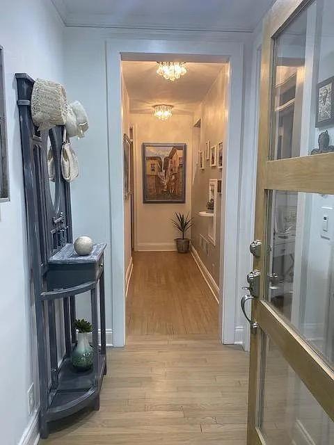 Building Photo - 302 Hascall Rd NW