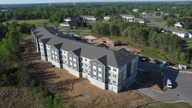En construcción - Junio de 2026 - Timberline Heights