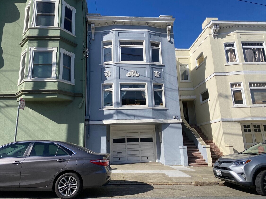 Foto principal - 691 8th Ave