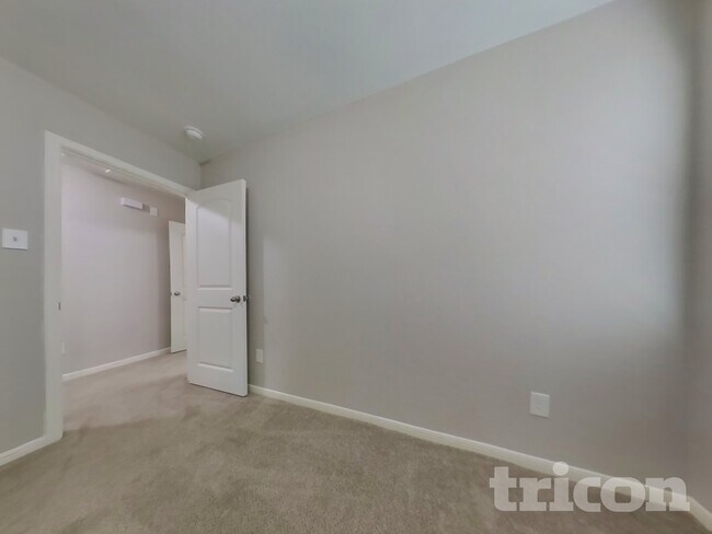 Foto del edificio - 612 Totem Trail Dr