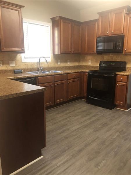 Building Photo - 3230 Arbor Oaks Dr SW