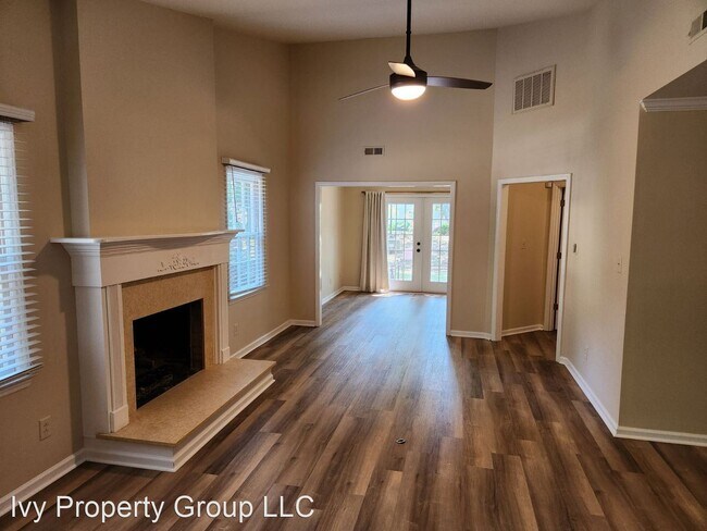 Building Photo - 2 br, 2 bath House - 2420 Dryden Ln