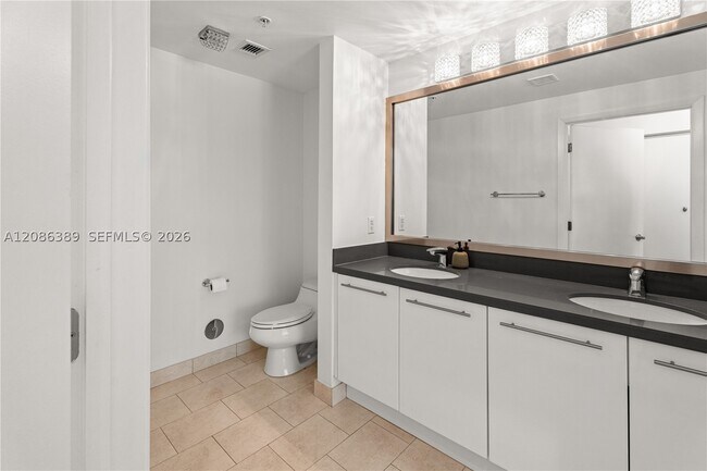 Foto del edificio - 90 SW 3rd St