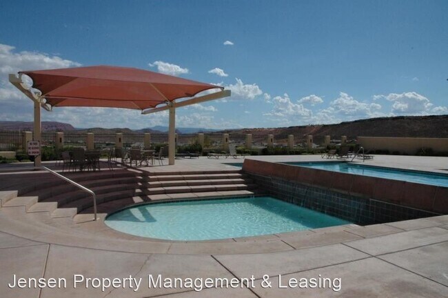 Building Photo - 3 br, 2 bath House - 2957 East Hidden Hill...