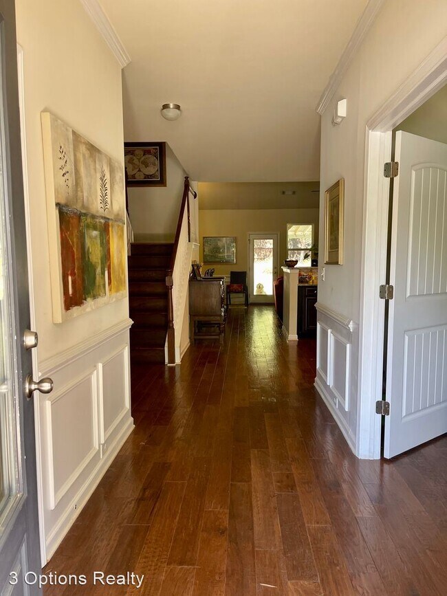Building Photo - 3 br, 2.5 bath House - 2022 Lippencott Place
