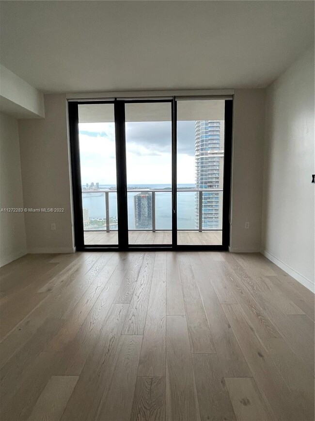 Foto del edificio - 1010 Brickell Ave