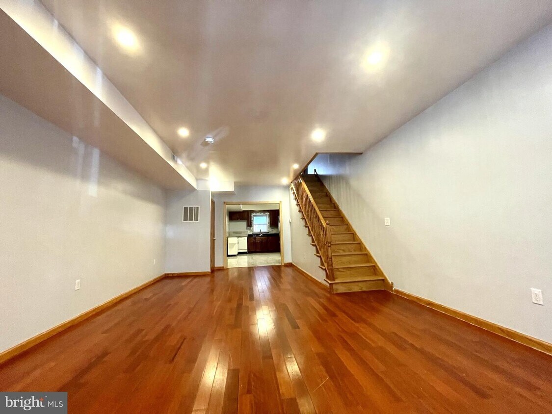 Primary Photo - 836 Federal St