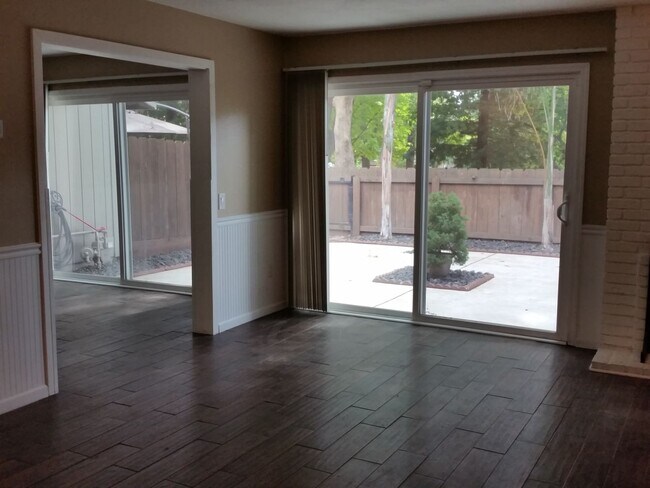 Building Photo - Beautiful Home in Citrus Heights