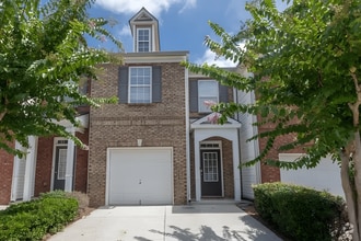 Building Photo - 2243 Dandridge Dr