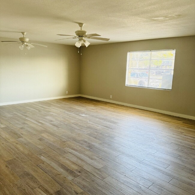 Building Photo - Chic 2-Bedroom | 2-Bathroom Port Arthur Apartment with Elegant Granite Finishes!