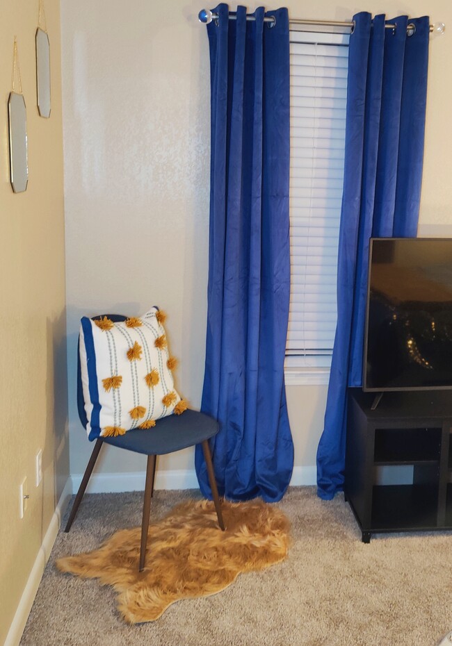 Habitación principal - 6105 Venecia Dr