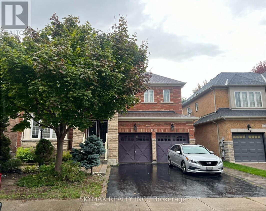 Photo principale - 30 Richgrove Dr