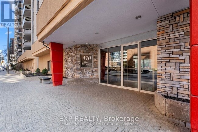 Photo du bâtiment - 470-2470 Laurier Ave W